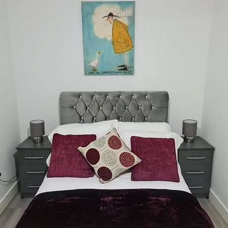 Sav Apartments - 2 Bed Cosy Flat Saffron Лестер Экстерьер фото