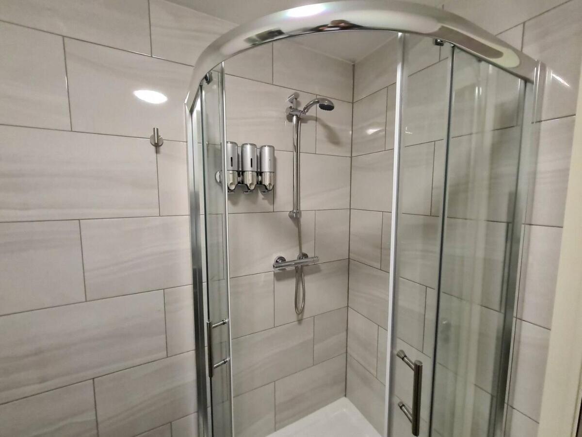 Sav Apartments - 2 Bed Cosy Flat Saffron Лестер Номер фото