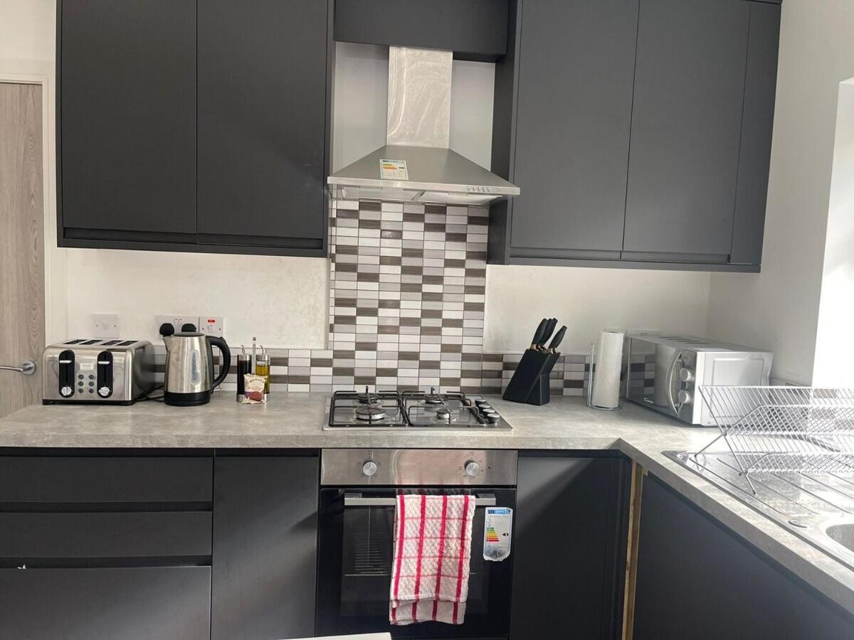 Sav Apartments - 2 Bed Cosy Flat Saffron Лестер Номер фото