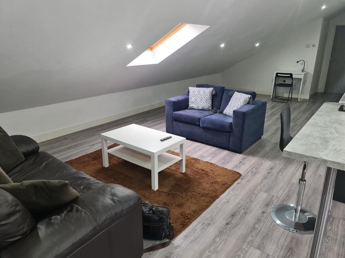 Sav Apartments - 2 Bed Cosy Flat Saffron Лестер Экстерьер фото